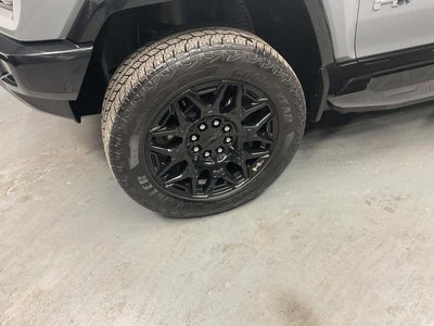 2024 GMC HUMMER EV SUV 2X