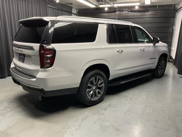 2023 Chevrolet Suburban LT