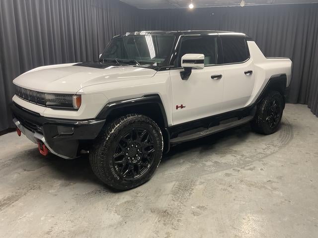 Used 2025 GMC HUMMER EV 2X with VIN 1GT10BDD8SU107502 for sale in Rittman, OH