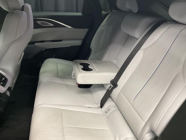 2023 Cadillac LYRIQ Luxury