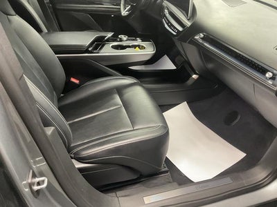 2024 Cadillac LYRIQ Luxury 1