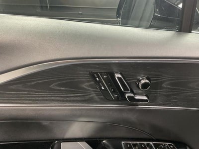 2024 Cadillac LYRIQ Luxury 1