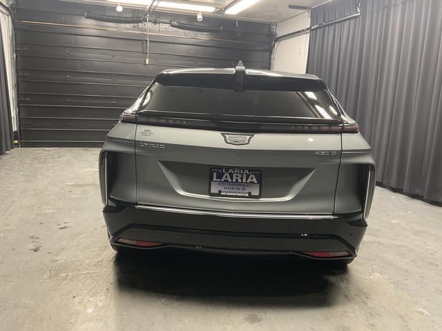 2024 Cadillac LYRIQ Luxury 1