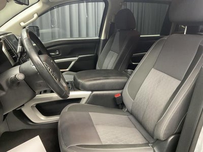 2020 Nissan Titan SV