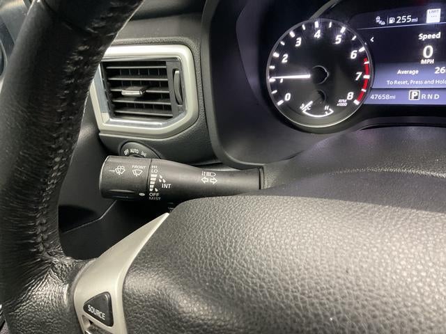 2020 Nissan Titan SV