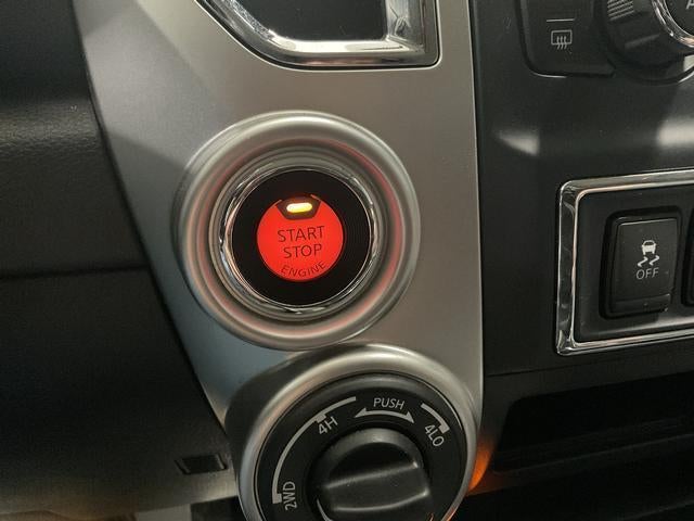 2020 Nissan Titan SV