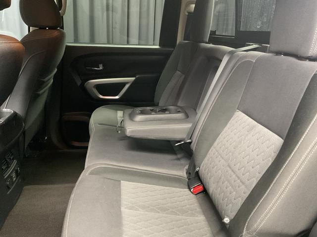 2020 Nissan Titan SV