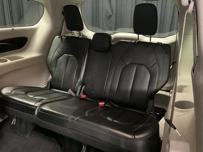 2019 Chrysler Pacifica Touring L Plus