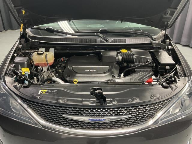 2019 Chrysler Pacifica Touring L Plus
