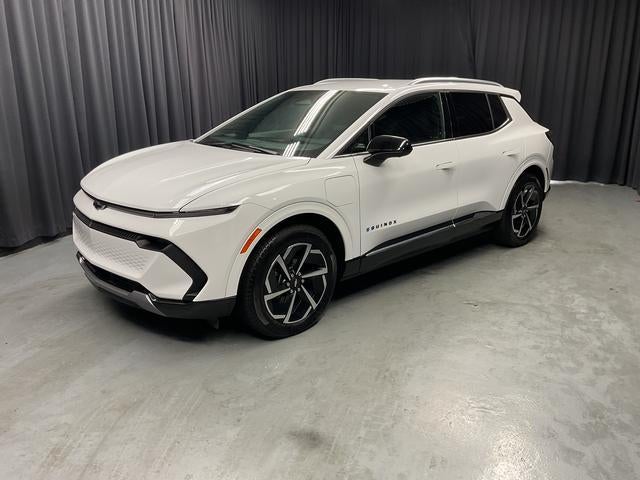 Used 2024 Chevrolet Equinox EV LT with VIN 3GN7DLRP0RS267155 for sale in Rittman, OH