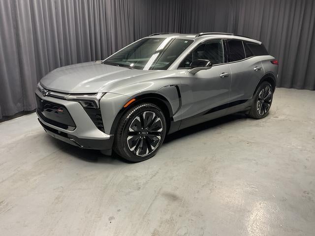 Used 2024 Chevrolet Blazer EV RS with VIN 3GNKDHRK4RS242979 for sale in Rittman, OH