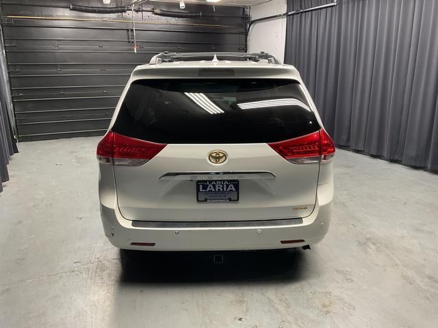 2013 Toyota Sienna XLE AAS