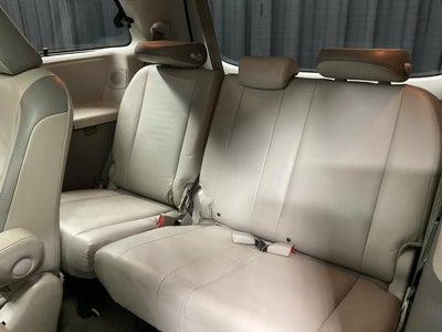 2013 Toyota Sienna XLE AAS