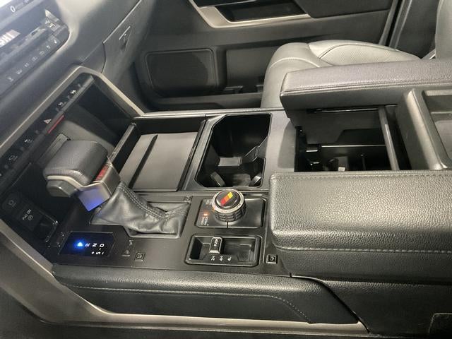 2022 Toyota Tundra 4WD Limited