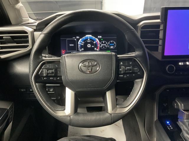 2024 Toyota Sequoia SR5