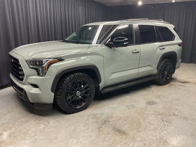 2024 Toyota Sequoia SR5