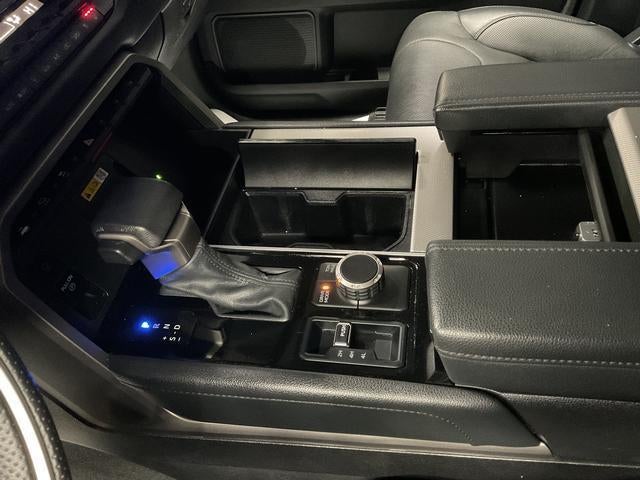 2024 Toyota Sequoia SR5