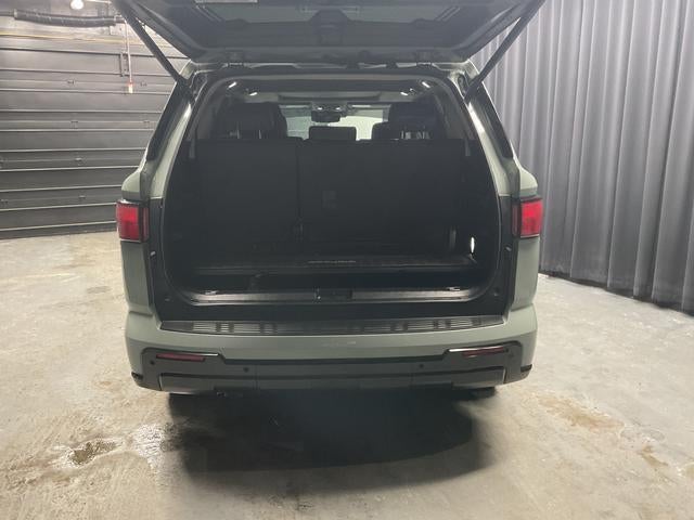 2024 Toyota Sequoia SR5