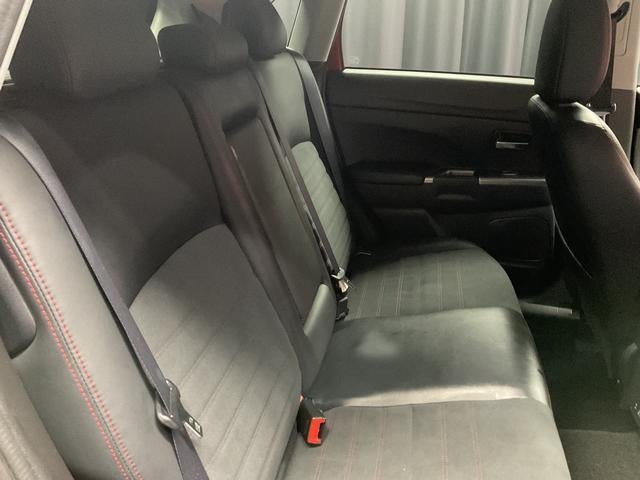 2022 Mitsubishi Outlander Sport SE