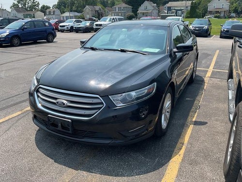 2015 Ford Taurus SEL