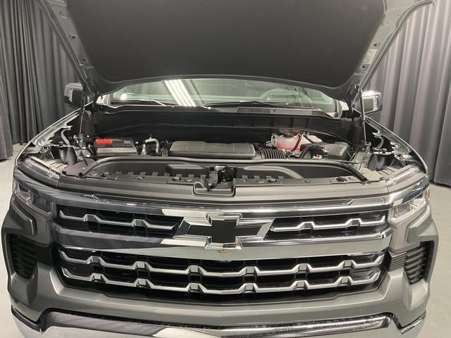 2026 Chevrolet Silverado 1500 LTZ - Photo 18