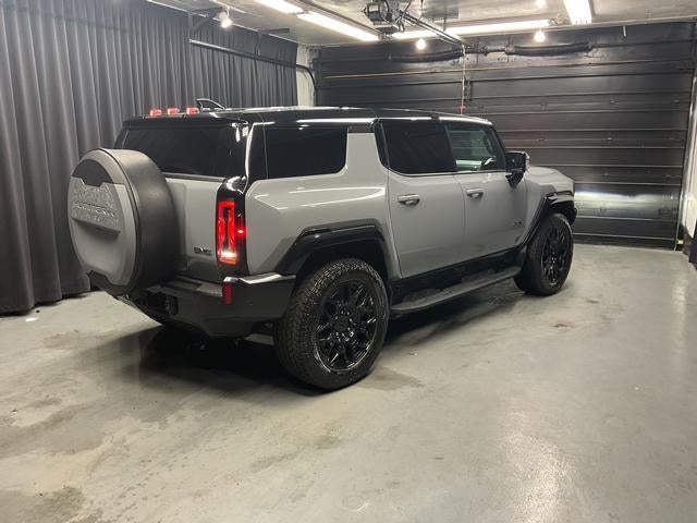 2024 GMC HUMMER EV SUV 2X