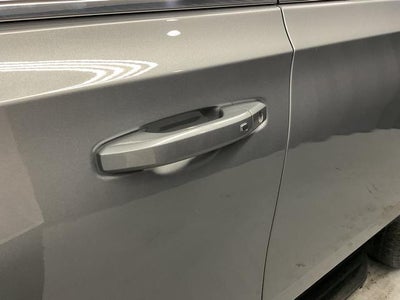 2023 GMC Yukon SLE