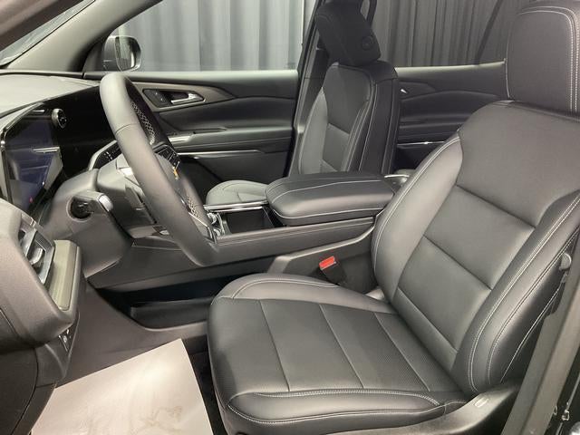 2026 Chevrolet Traverse LT - Photo 13