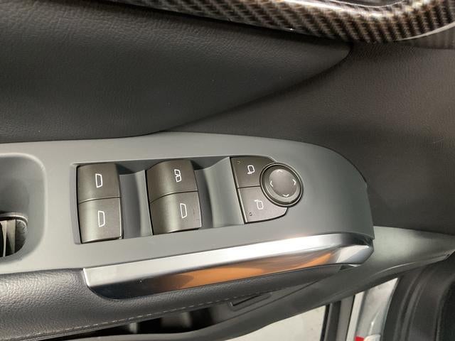 2027 Chevrolet Traverse Z71 - Photo 12