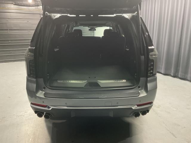2026 Chevrolet Suburban Premier - Photo 7