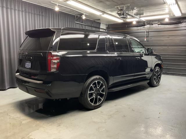 2024 Chevrolet Suburban RST