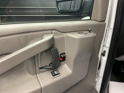 2025 GMC Savana Cargo Work Van
