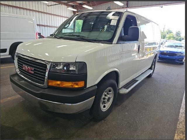 2025 GMC Savana 2500's photo