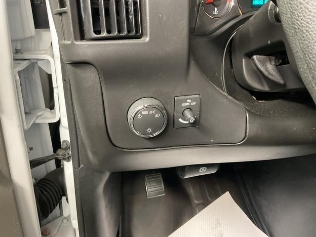 2025 GMC Savana Cargo Work Van