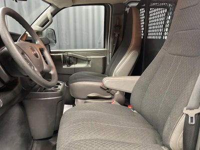 2025 GMC Savana Cargo Work Van