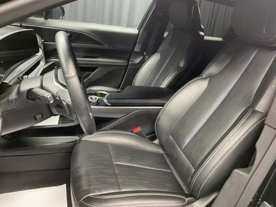 2024 Cadillac LYRIQ Luxury 1