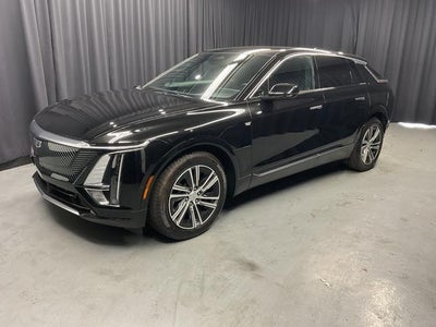 2024 Cadillac LYRIQ Luxury 1