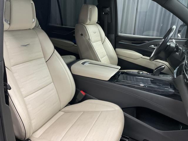 2022 Cadillac Escalade Sport