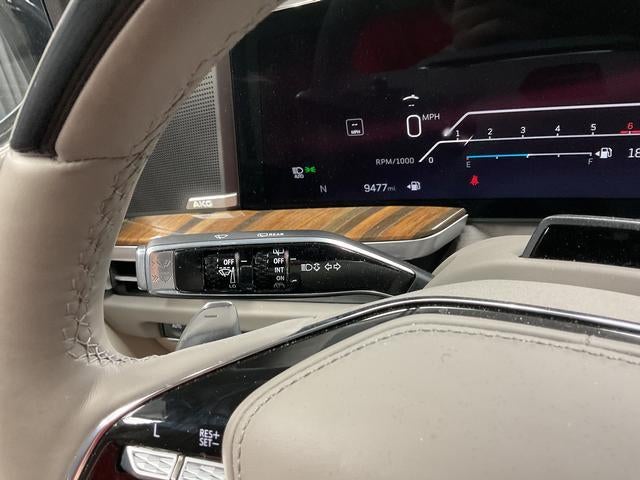 2026 Cadillac Escalade Platinum Luxury