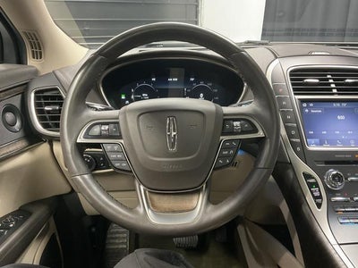 2020 Lincoln Nautilus Reserve