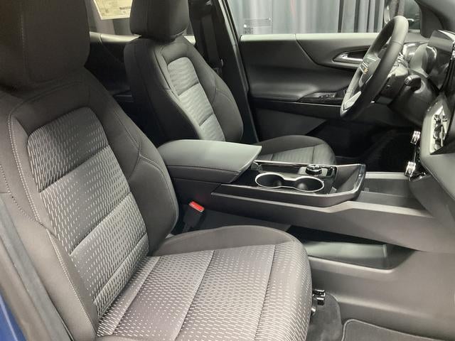 2027 Chevrolet Equinox LT - Photo 13