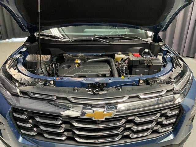2027 Chevrolet Equinox LT - Photo 14