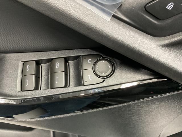 2026 Chevrolet Equinox LT - Photo 11