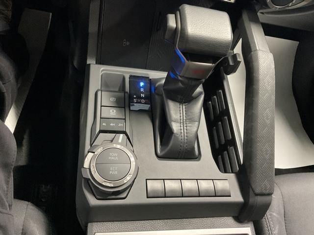2024 Toyota Tacoma 4WD SR5