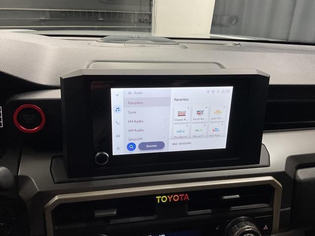 2024 Toyota Tacoma 4WD SR5
