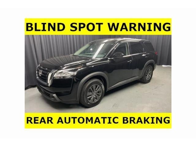2022 Nissan Pathfinder S 4WD's photo