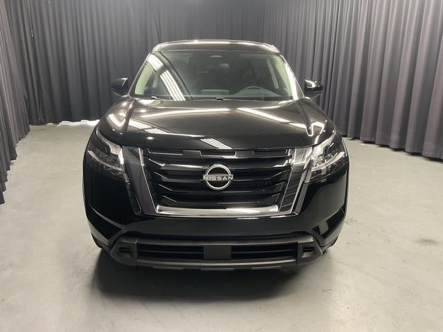 2022 Nissan Pathfinder S