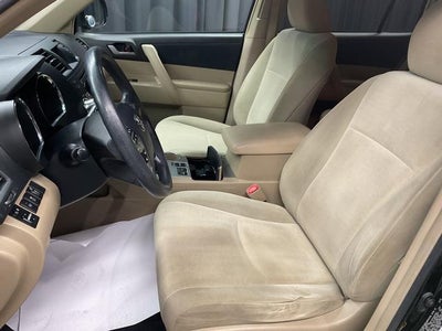 2012 Toyota Highlander Base