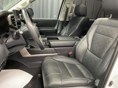 2024 Toyota Sequoia SR5