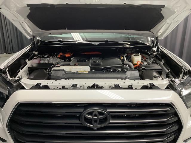 2024 Toyota Sequoia SR5